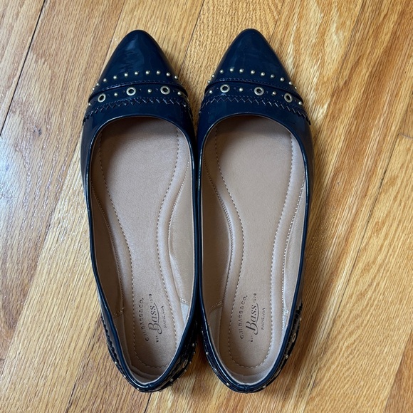 G.H. Bass & Co. Navy Patent Pointed-Toe Flats with Stud Detail - Picture 6 of 7
